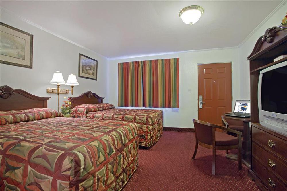 Americas Best Value Inn & Suites Klamath Falls Phòng bức ảnh
